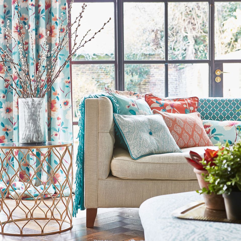 Abbotsbury Tigerlilly fabric Tresco Prestigious Textiles